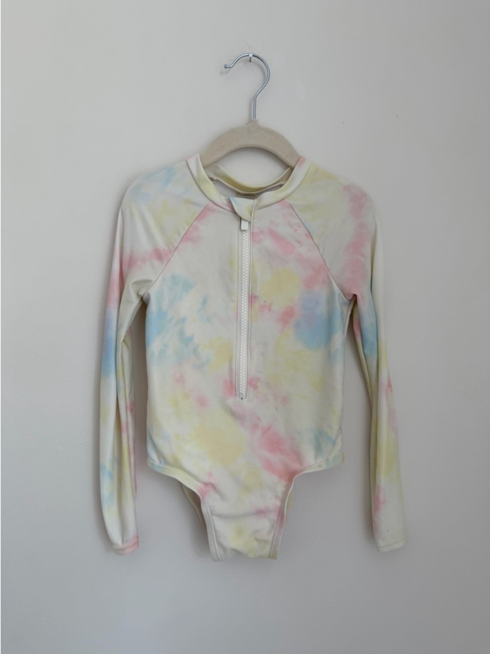 Old Navy Pastel Tie-Dye Long Sleeve Rashguard (Size 4T)
